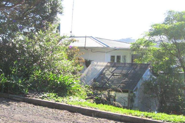 Photo of property in 4/16 Ocean View Road, Hatfields Beach, Orewa, 0931