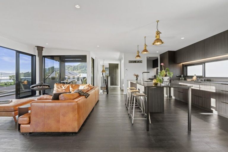 Photo of property in 621b Harbour View Road, Whangamata, 3620