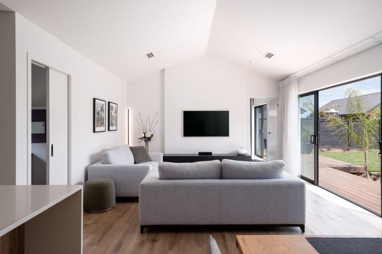 Photo of property in 25 Isobel Hodgson Drive, Cambridge, 3434