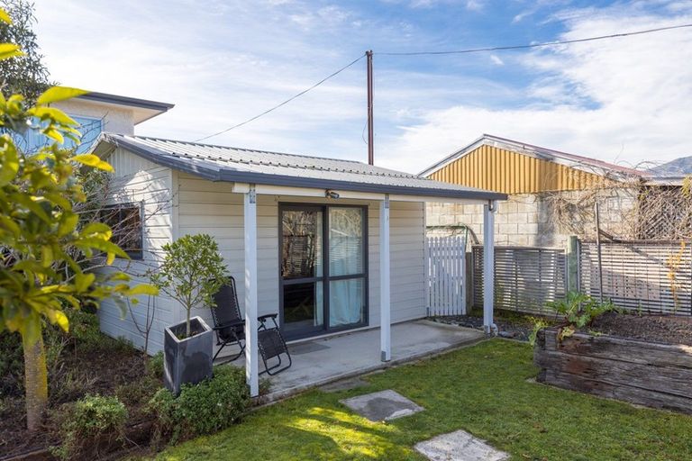 Photo of property in 99 Songer Street, Stoke, Nelson, 7011