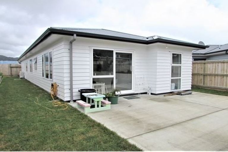 Photo of property in 4 Rimutaka Street, Trentham, Upper Hutt, 5018