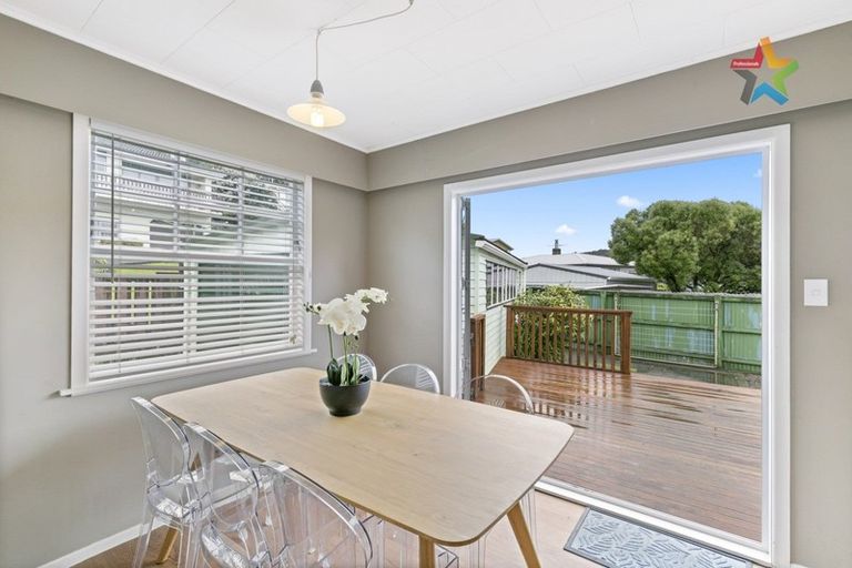 Photo of property in 16 Mimihau Grove, Wainuiomata, Lower Hutt, 5014