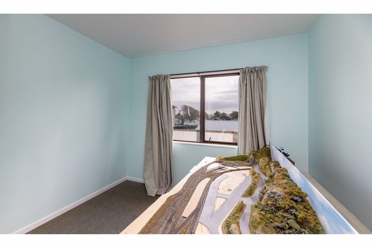 Photo of property in 51a Shackleton Street, New Brighton, Christchurch, 8061