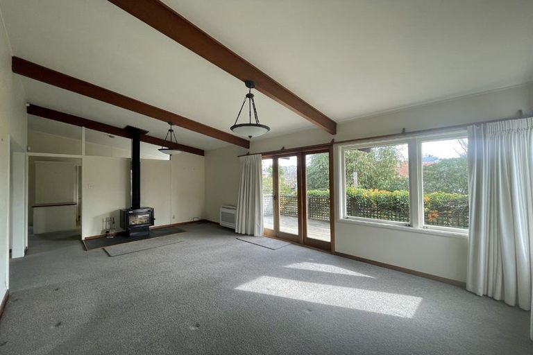 Photo of property in 15 Trafalgar Road, Milford, Auckland, 0620