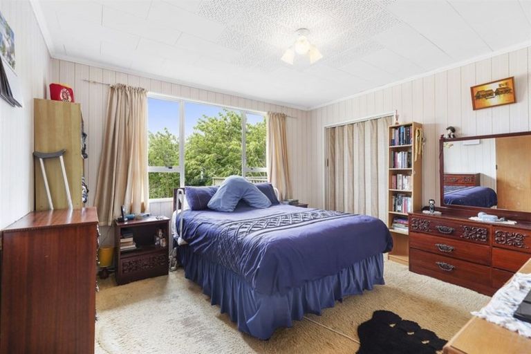 Photo of property in 128 Kahu Road, Paremata, Porirua, 5024