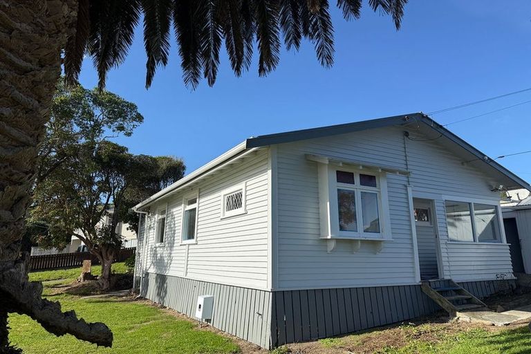 Photo of property in 34 Tawa Terrace, Tawa, Wellington, 5028