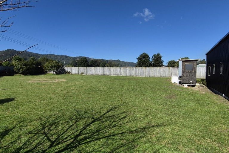 Photo of property in 11 Koromiko Drive, Coromandel, 3506