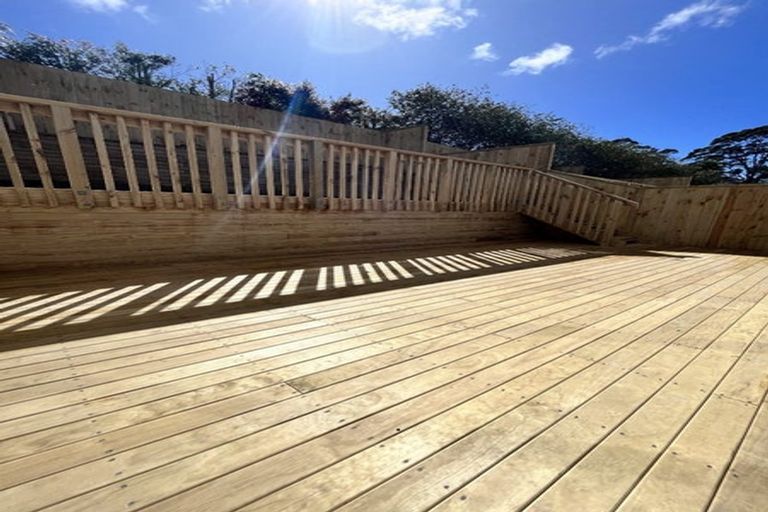 Photo of property in 5/11 Rengarenga Rise, Fairview Heights, Auckland, 0632