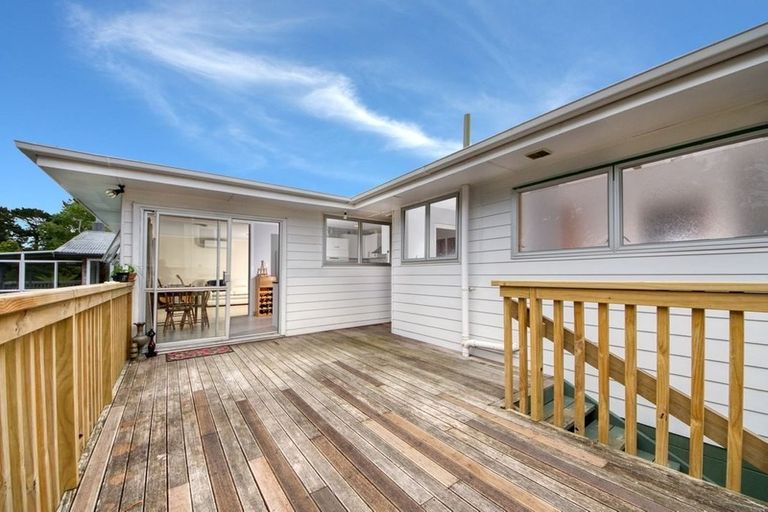Photo of property in 47 Hartley Terrace, Massey, Auckland, 0614