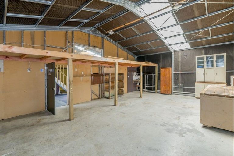 Photo of property in 97 Mcdonald Road, Levin, 5571