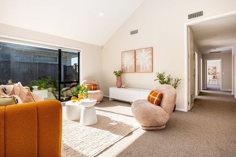 Photo of property in 49 Banks Boulevard, Whitby, Porirua, 5024