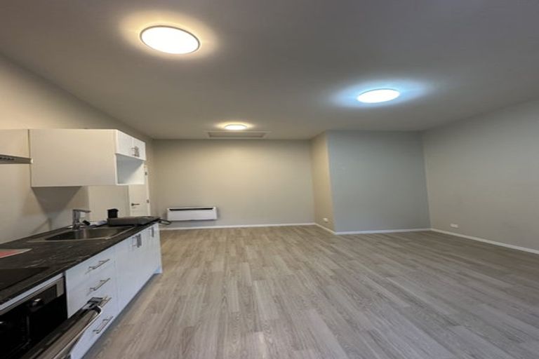 Photo of property in 7 Murray Street, Island Bay, Wellington, 6023