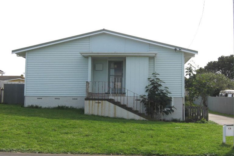 Photo of property in 69 Matipo Street, Castlecliff, Whanganui, 4501