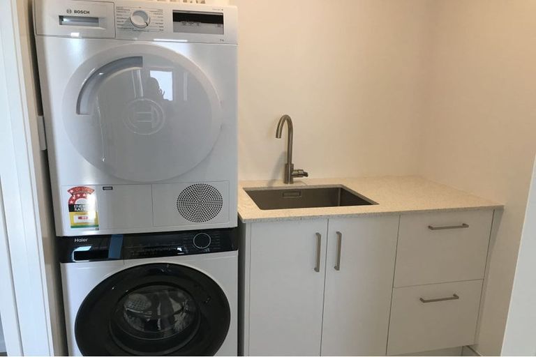 Photo of property in 52a Brussels Street, Miramar, Wellington, 6022