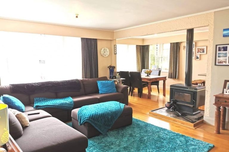 Photo of property in 5 Kapekape Place, Pukerua Bay, 5026