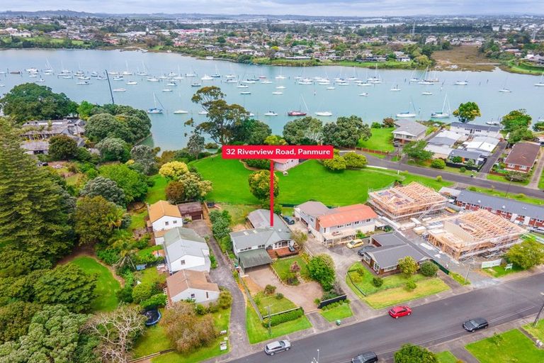 Photo of property in 32 Riverview Road, Panmure, Auckland, 1072