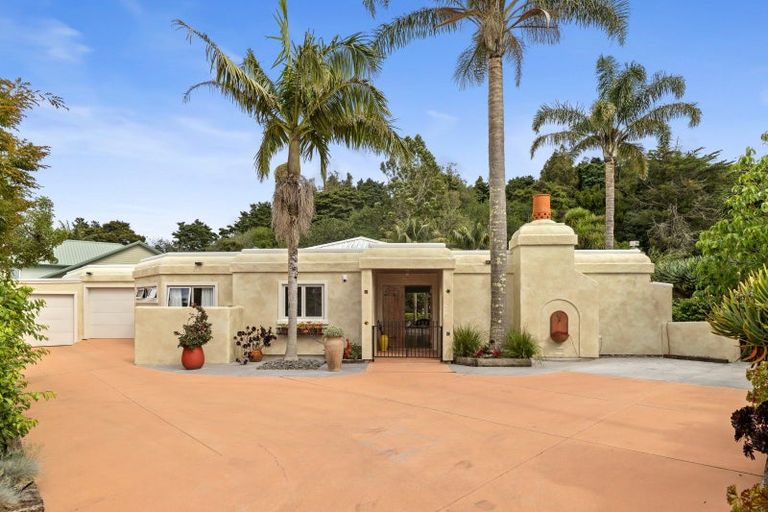 Photo of property in 46 Carlton Road, Pukekohe, 2120