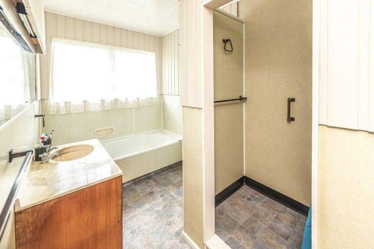 Photo of property in 36 Ward Street, Aramoho, Whanganui, 4500