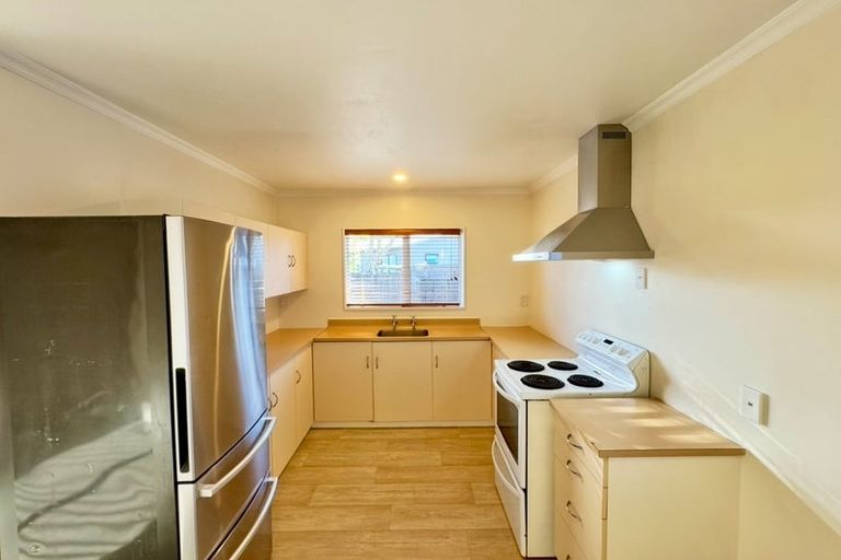 Photo of property in 5a Newton Place, Westbrook, Palmerston North, 4412