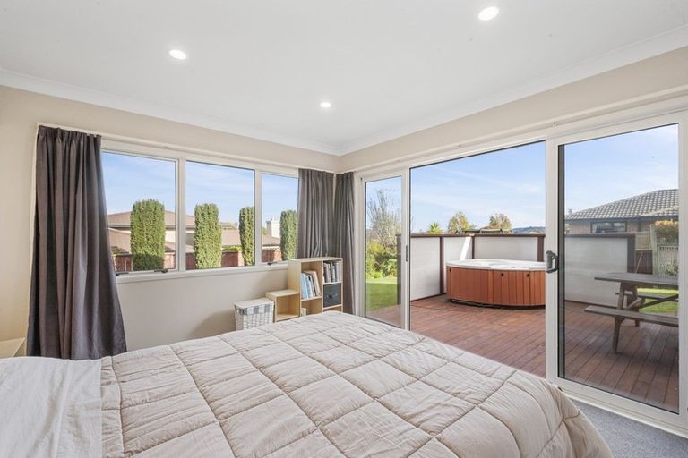 Photo of property in 19 Acacia Bay Road, Nukuhau, Taupo, 3330