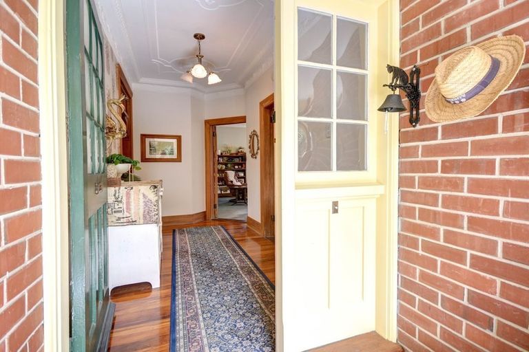 Photo of property in 31 Holyhead Street, Outram, 9019