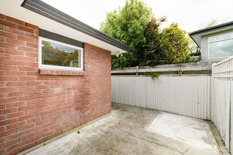 Photo of property in 4 Clendon Court, Roslyn, Palmerston North, 4414
