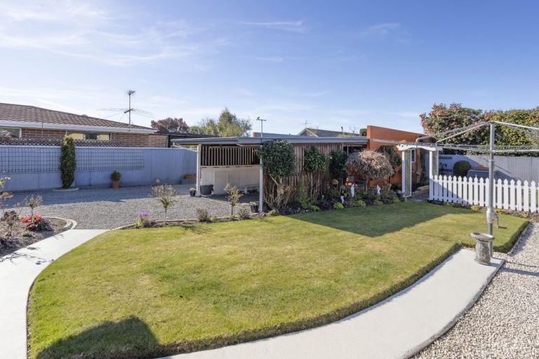 Photo of property in 4 Keldon Avenue, Rangiora, 7400