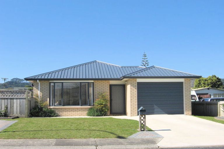 Photo of property in 4b Nicholas Avenue, Whitianga, 3510