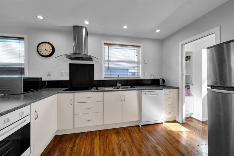 Photo of property in 3 Murray Avenue, Hawera, 4610