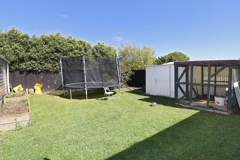 Photo of property in 9 Moore Road, Winton, 9720