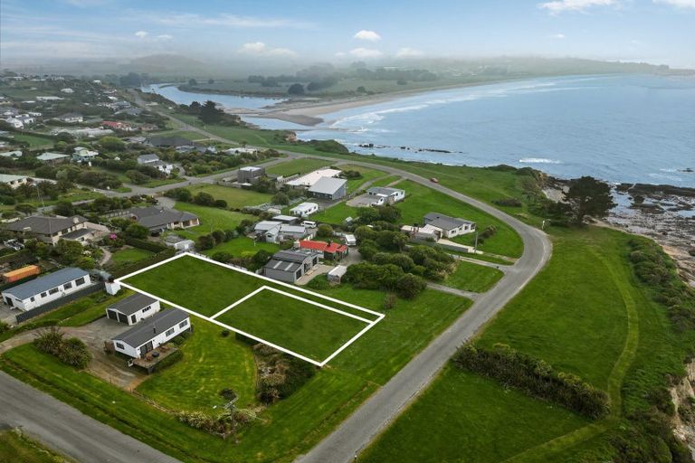Photo of property in 31 Harbour Terrace, Kakanui, Oamaru, 9495