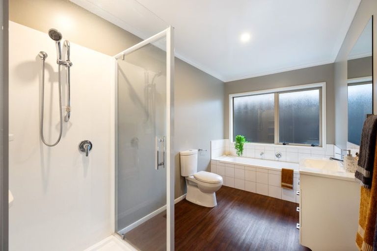 Photo of property in 30 Te Whenu Crescent, Marshland, Christchurch, 8083