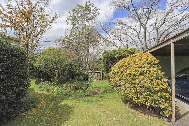 Photo of property in 2/138 Welcome Bay Road, Welcome Bay, Tauranga, 3112