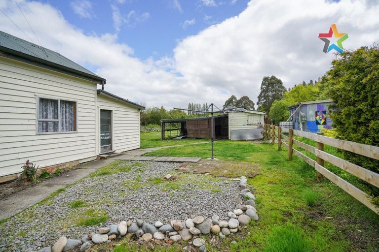 Photo of property in 6 Ettrick Street, Nightcaps, 9630