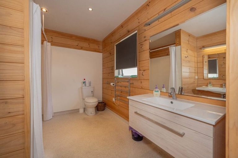 Photo of property in 14 Robin Azariah Place, Te Kuiti, 3910