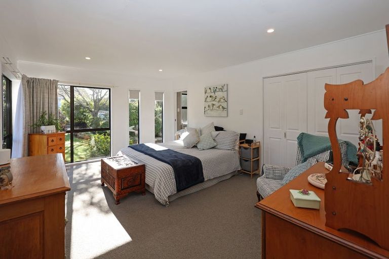 Photo of property in 11 Leven Street, South Hill, Oamaru, 9400