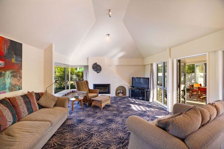 Photo of property in 3 Stafford Street, Arrowtown, 9302