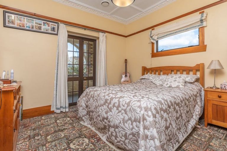 Photo of property in 122 Great South Road, Huntly, 3700