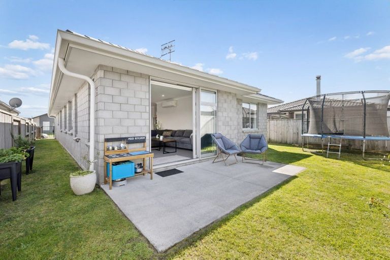 Photo of property in 29 Hills View Drive, Papamoa, 3118