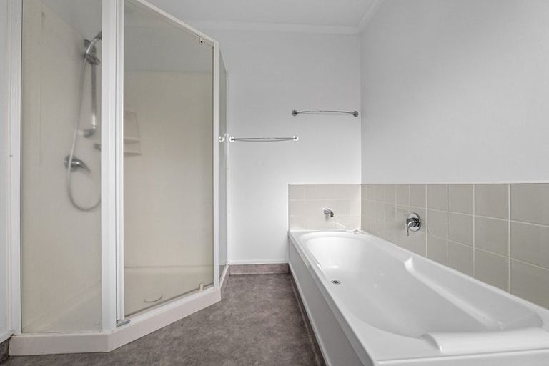 Photo of property in 11 Langstone Street, Welcome Bay, Tauranga, 3112