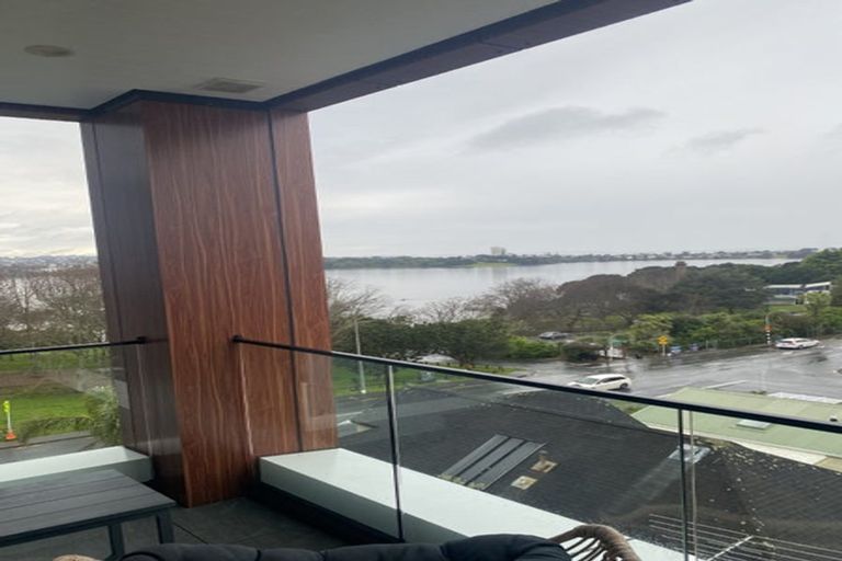 Photo of property in 402/28 Killarney Street, Takapuna, Auckland, 0622
