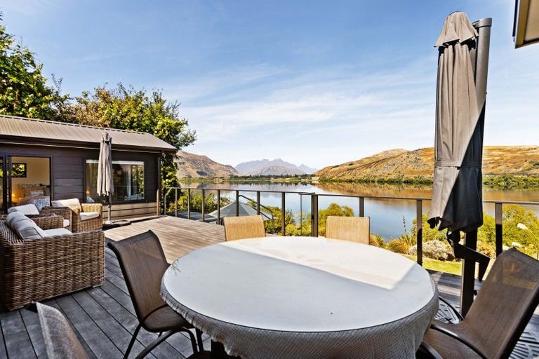 Photo of property in 103 Arrowtown-lake Hayes Road, Lake Hayes, Queenstown, 9371