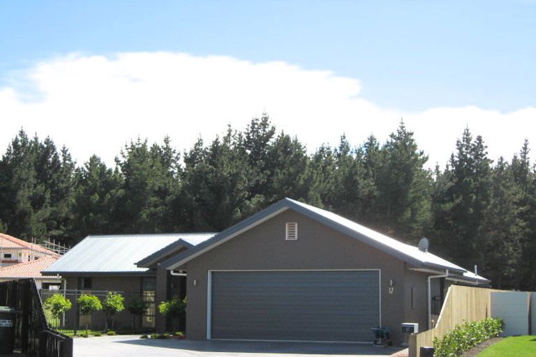 Photo of property in 17 Sandpiper Place, Waimairi Beach, Christchurch, 8083