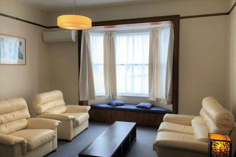 Photo of property in 1 Mckenzie Terrace, Te Aro, Wellington, 6011