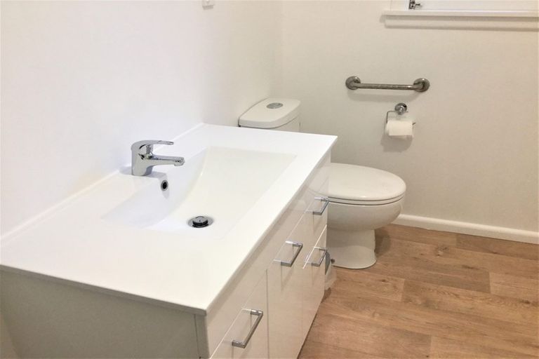 Photo of property in 256 Waimairi Road, Ilam, Christchurch, 8041