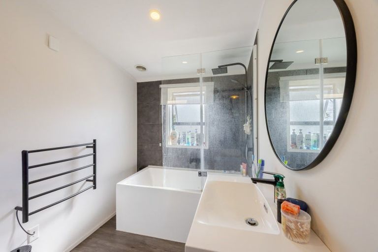 Photo of property in 214 Porangahau Road, Waipukurau, 4200