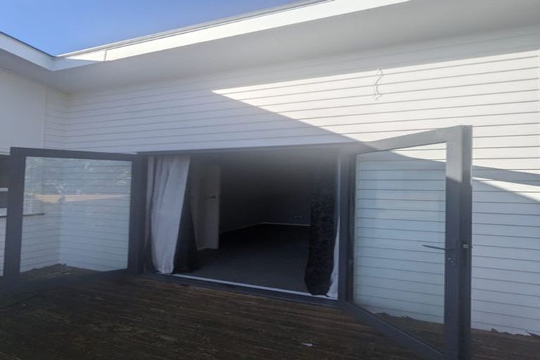 Photo of property in 83 Helston Road, Paparangi, Wellington, 6037