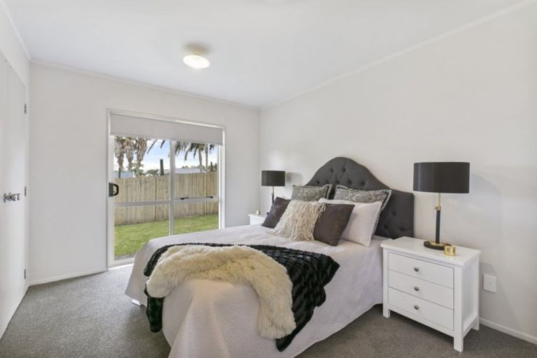 Photo of property in 1/23 Waitoa Street, Waiuku, 2123