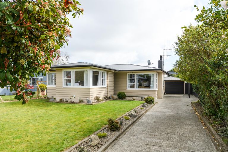 Photo of property in 7 Swansea Street, Hokowhitu, Palmerston North, 4410