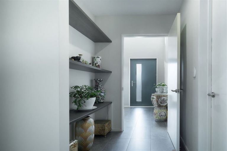 Photo of property in 28a Old Red Barn Road, Halswell, Christchurch, 8025